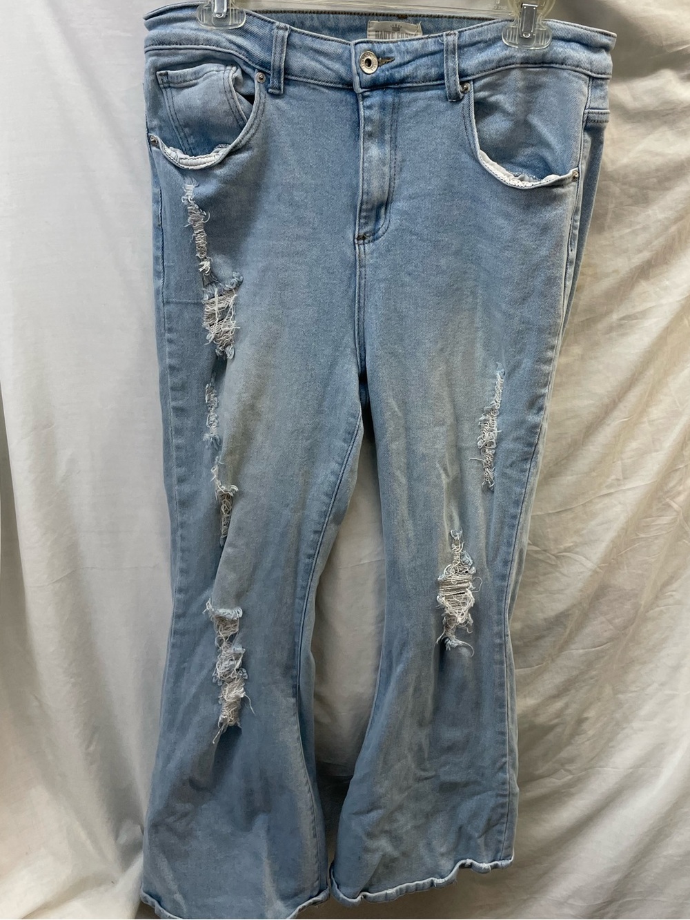 Haute curve Light Blue Distressed Women's Flared distressed faded Jeans sz 16